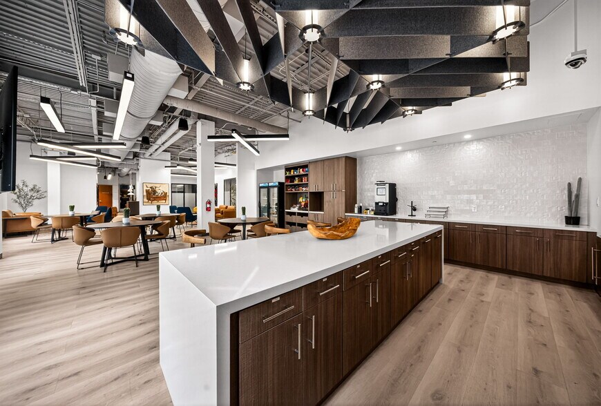 500 Navarro St, San Antonio, TX à louer - Photo de l’immeuble – Image 3 sur 31