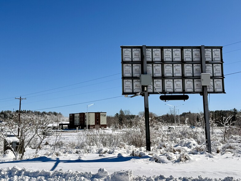 5696 US-8 BUS, Rhinelander, WI à vendre - Photo de l’immeuble – Image 2 sur 4