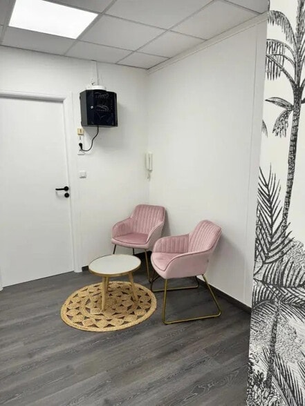 Bureau dans Lattes à louer - Photo de l’immeuble – Image 3 sur 9