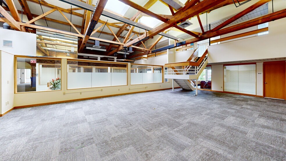 977-1001 Elm St, Manchester, NH à louer - Numérisation 3D Matterport – Image 2 sur 11