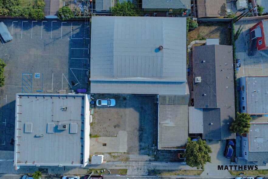 1144 E Hyde Park Blvd, Inglewood, CA à vendre - Photo de l’immeuble – Image 2 sur 3