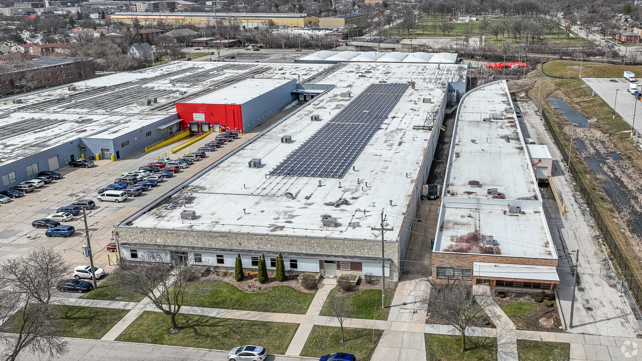 5425-5435 N 27th St, Milwaukee, WI à vendre Photo principale– Image 1 sur 20