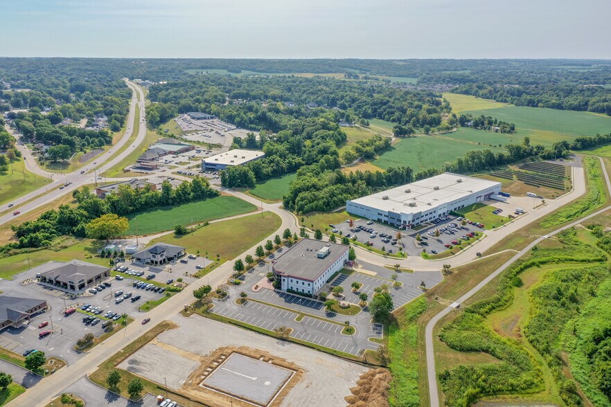 265 Admiral Trost Rd, Columbia, IL à vendre - Photo de l’immeuble – Image 2 sur 9