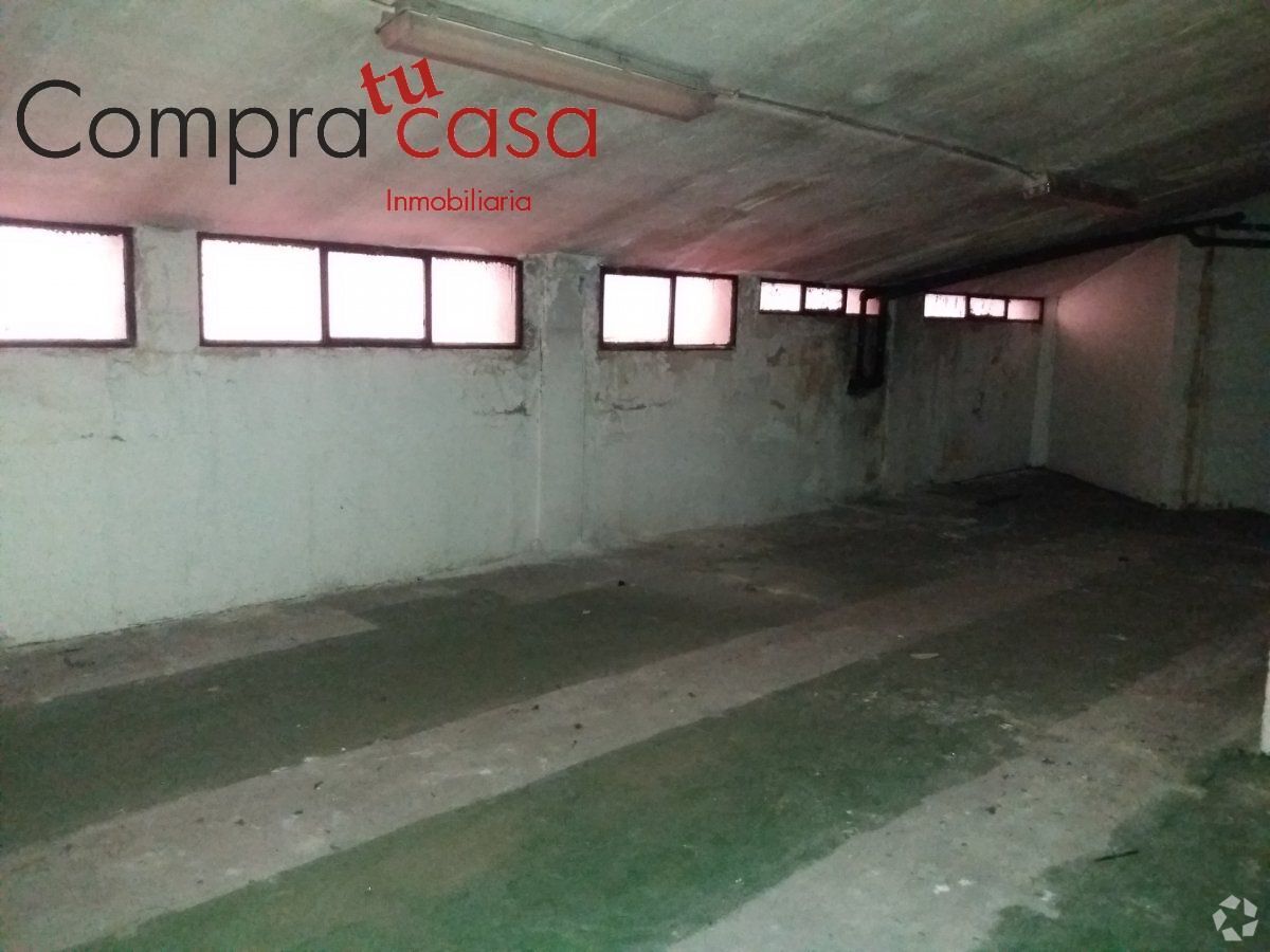 Immeuble residentiel dans Segovia, Segovia à vendre Photo intérieure– Image 1 sur 2