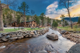 Plus de détails pour 1130 W Elkhorn Ave, Estes Park, CO - Hôtellerie à vendre