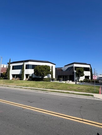 Plus de détails pour 2575 McCabe Way, Irvine, CA - Bureau à louer