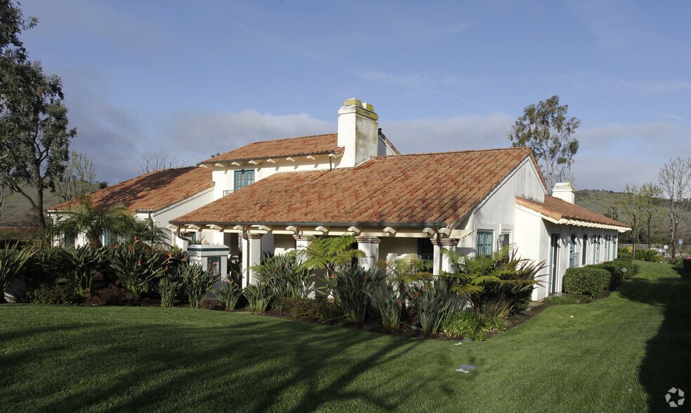 30200 Rancho Viejo Rd, San Juan Capistrano, CA à louer - Photo principale – Image 1 sur 10
