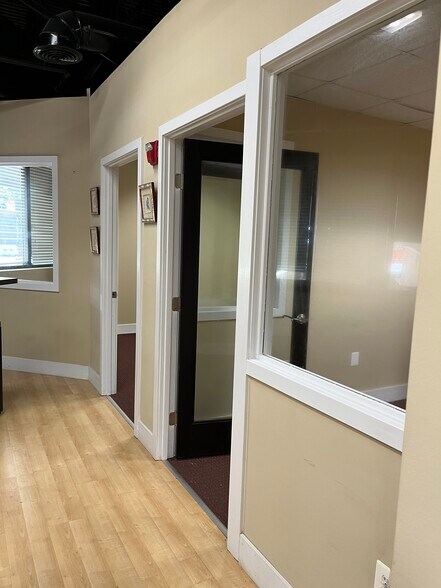 7529 Old Georgetown Rd, Bethesda, MD à louer - Photo intérieure – Image 3 sur 6