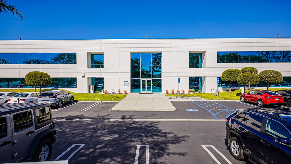 2015 Manhattan Beach Blvd, Redondo Beach, CA à louer - Photo de l’immeuble – Image 2 sur 22