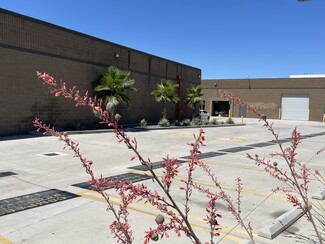 Plus de détails pour 12112-12126 Sherman Way, North Hollywood, CA - Local d'activités, Industriel/Logistique à louer
