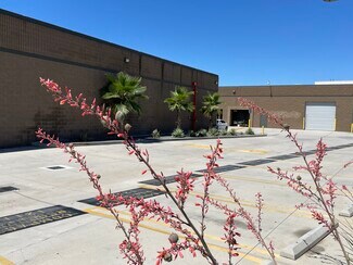 Plus de détails pour 12112-12126 Sherman Way, North Hollywood, CA - Industriel/Logistique à louer