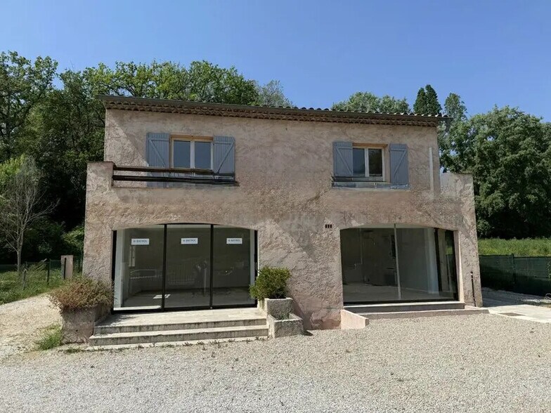 Bureau dans La Colle-sur-Loup à louer - Photo de l’immeuble – Image 1 sur 4