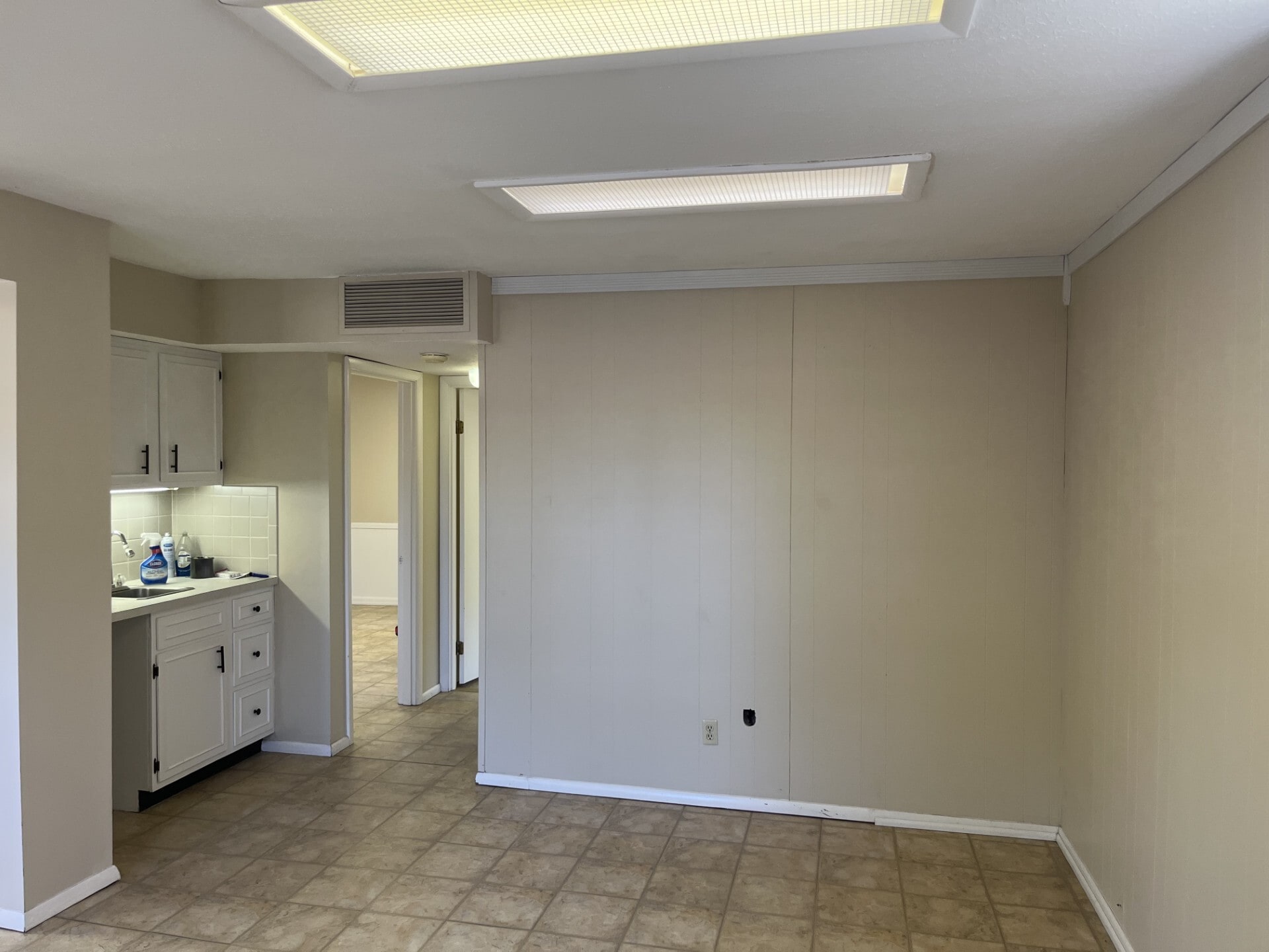 2491 Sycamore Ln, West Lafayette, IN à louer Photo intérieure– Image 1 sur 6