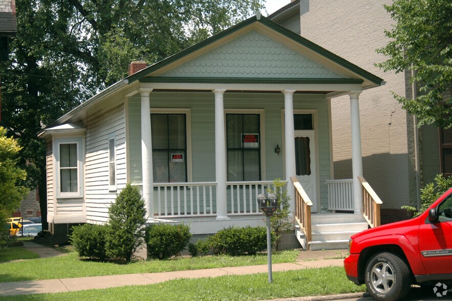 918 Diamond Park, Meadville, PA à louer - Photo principale – Image 1 sur 6