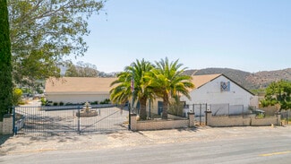 Plus de détails pour 7216 Valmont St, Tujunga, CA - Spécialisé à vendre