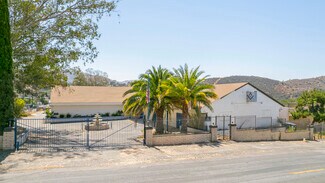 Plus de détails pour 7216 Valmont St, Tujunga, CA - Spécialisé à vendre