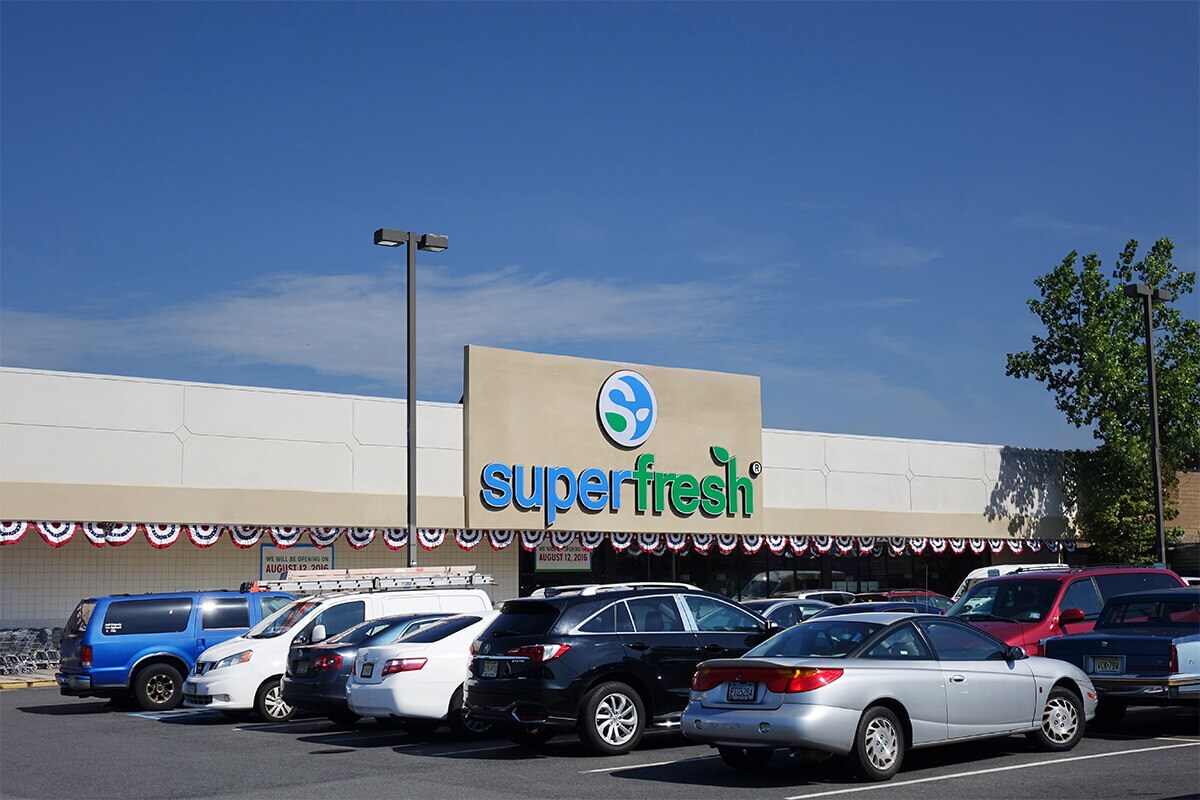 467-476 Lyons Ave, Irvington, NJ à louer Photo principale– Image 1 sur 5