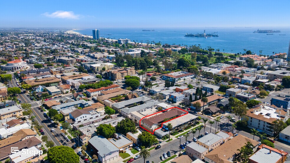 1809 Appleton St, Long Beach, CA à vendre - Photo de l’immeuble – Image 2 sur 19