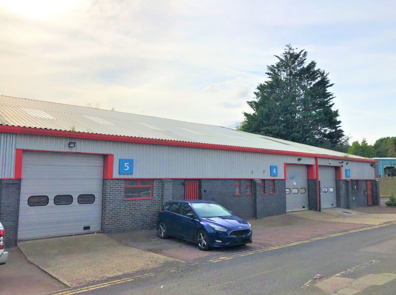 Henwood, Ashford à louer Photo de l’immeuble– Image 1 sur 3