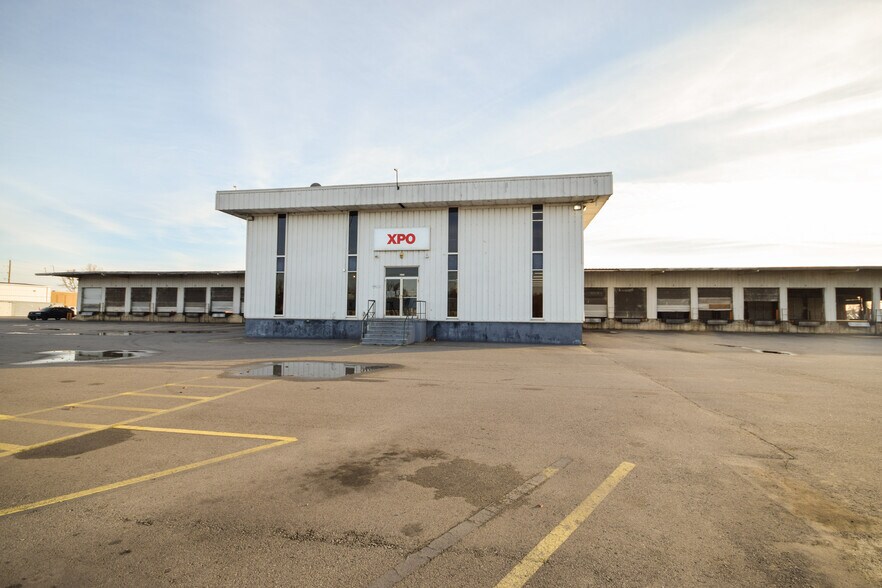 6101 Lindsey Rd, Little Rock, AR à vendre - Photo de l’immeuble – Image 3 sur 16