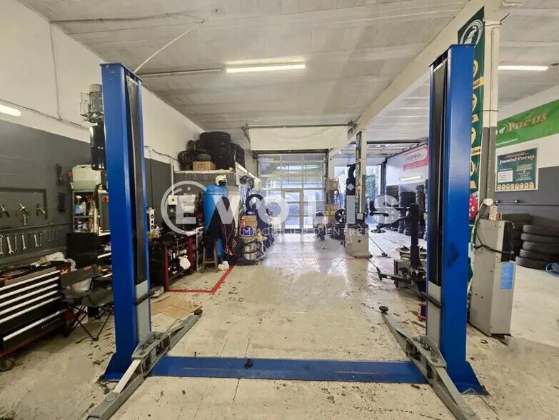 Local d'activités dans Étampes à vendre - Photo intérieure – Image 2 sur 7