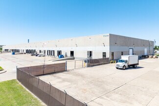 Plus de détails pour 901-915 Avenue S, Grand Prairie, TX - Industriel/Logistique à louer