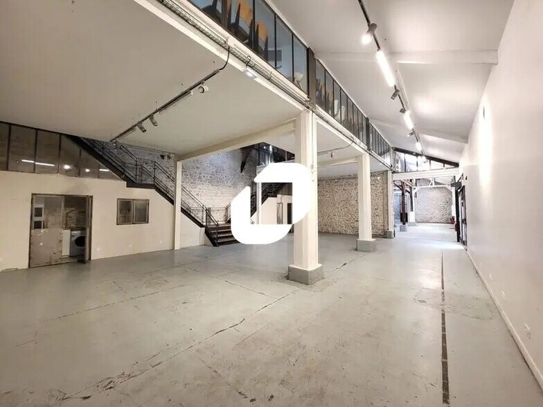 Local d’activités dans Vitry-sur-Seine à louer - Photo intérieure – Image 2 sur 8