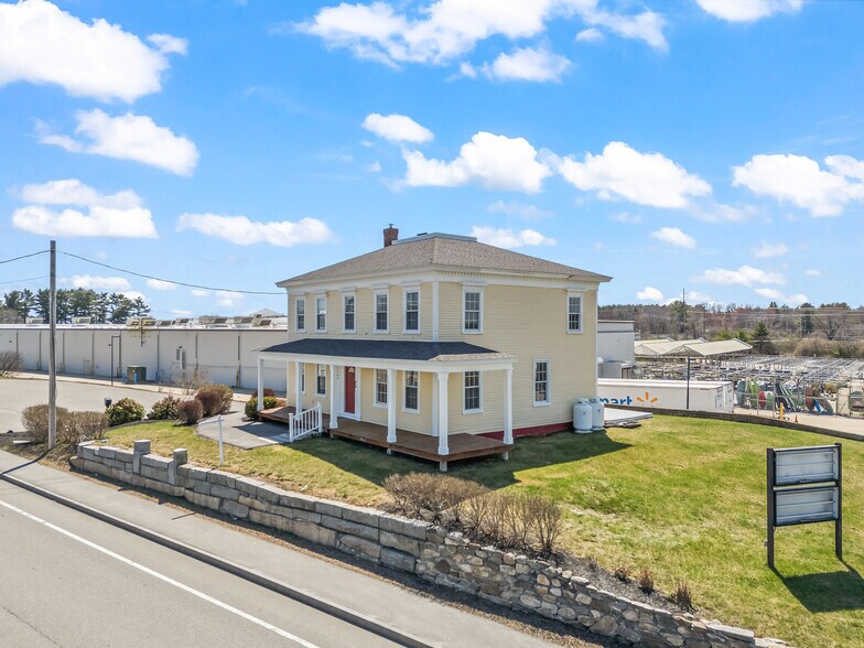 2204 Woodbury Ave, Newington, NH à vendre - Photo de l’immeuble – Image 2 sur 28