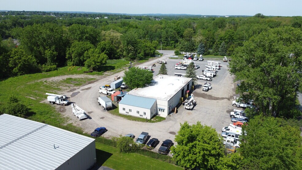 6708 Townline Rd, Syracuse, NY à louer - Photo de l’immeuble – Image 3 sur 7