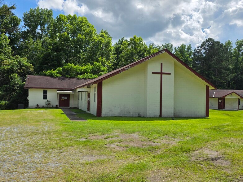 10675 Rucker Rd, Elmore, AL à vendre - Photo de l’immeuble – Image 2 sur 23