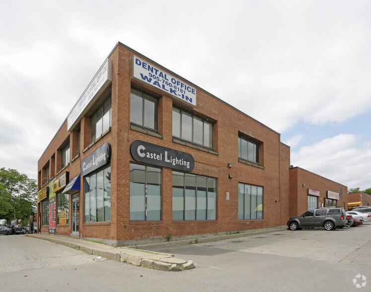 2100 Steeles Ave W, Vaughan, ON à louer - Photo principale – Image 1 sur 12