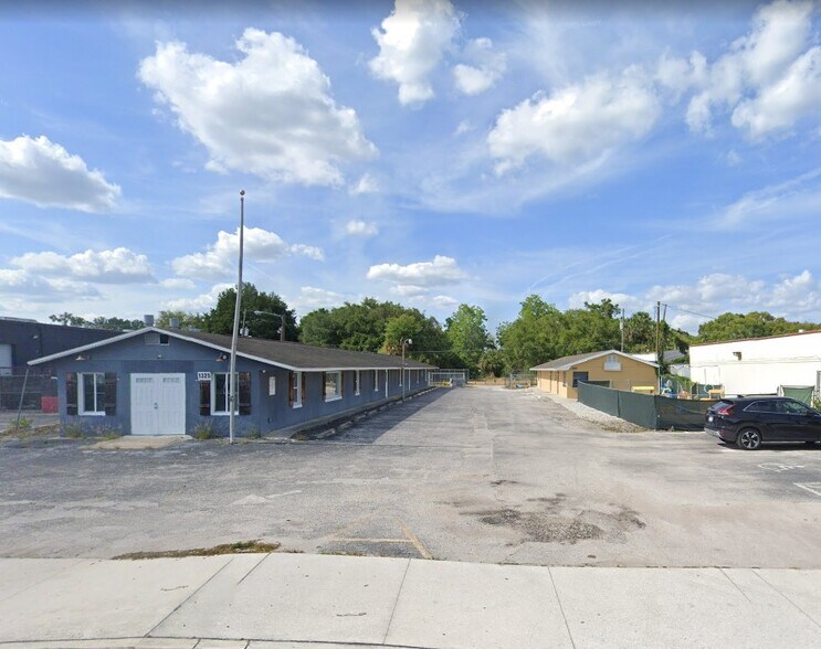 1325/1329 E Altamonte Drive portefeuille de 2 biens à vendre sur LoopNet.fr - Photo de l’immeuble – Image 1 sur 10