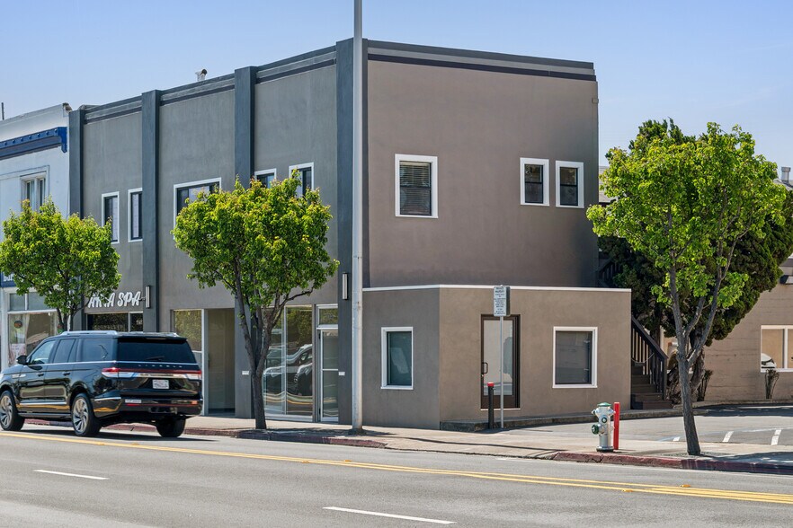 1145 California Dr, Burlingame, CA à louer - Photo de l’immeuble – Image 2 sur 12