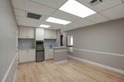 5-print-2831 Fruitville Rd 216E & 123F-5