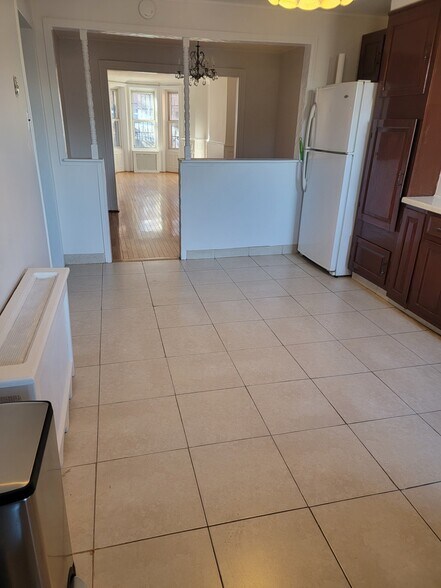 419 36th St, Brooklyn, NY à vendre - Photo intérieure – Image 3 sur 9