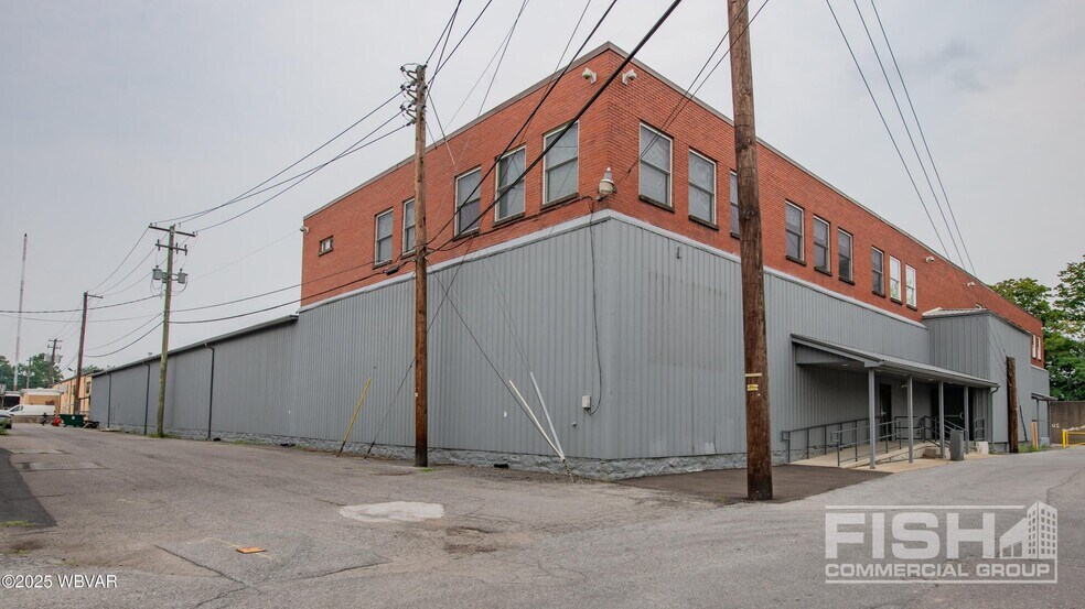 110 Reynolds St, Williamsport, PA à vendre - Photo de l’immeuble – Image 2 sur 13