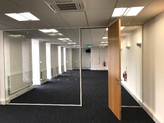 12-15 Packhorse Rd, Gerrards Cross à louer Photo intérieure– Image 1 sur 3