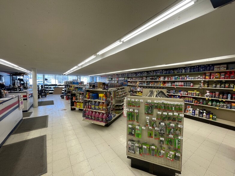 123 N Main St, Maryville, MO à louer - Photo intérieure – Image 3 sur 10