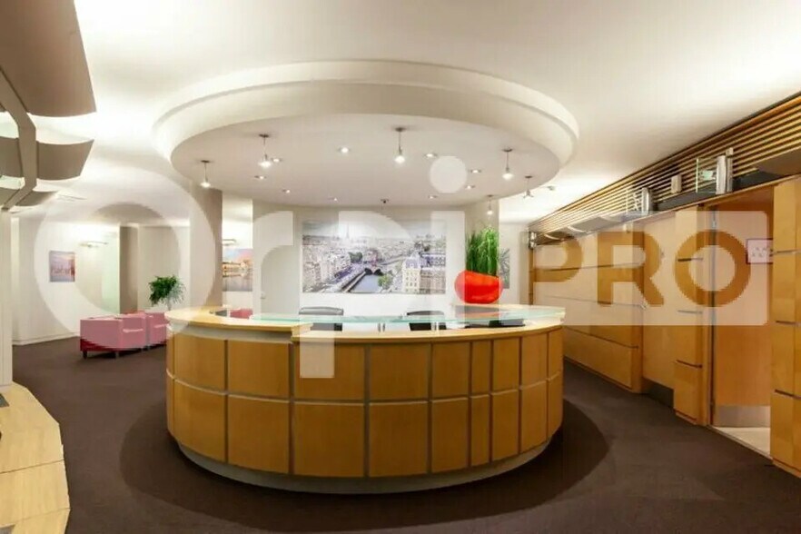 Bureau dans Paris à louer - Photo de l’immeuble – Image 2 sur 5