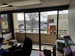 8949 Complex Dr, San Diego, CA à louer Photo intérieure– Image 2 sur 9