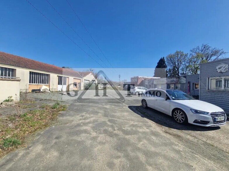 Industriel/Logistique dans Éragny à vendre - Photo de l’immeuble – Image 1 sur 10