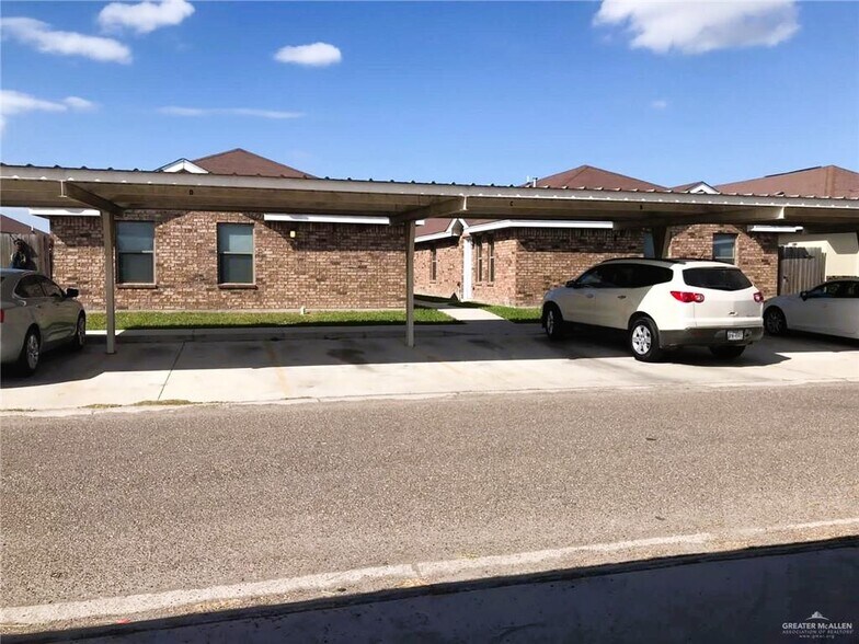 3902 S Radisson Ave, Pharr, TX à vendre - Photo de l’immeuble – Image 2 sur 20