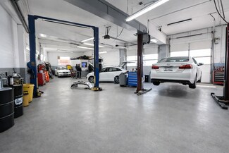 Plus de détails pour 2 Valley Place, Larchmont, NY - Industriel/Logistique à vendre