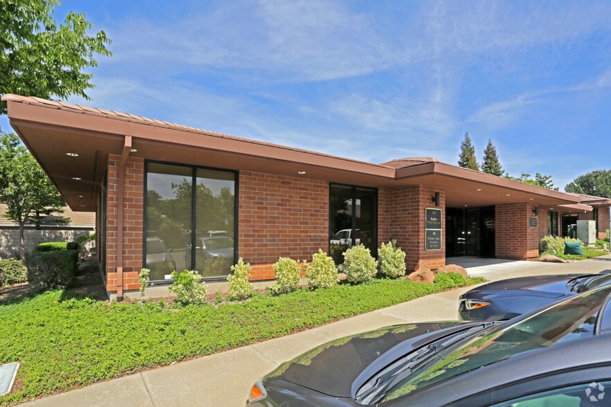 5800 Stanford Ranch Rd, Rocklin, CA à louer - Photo principale – Image 1 sur 15