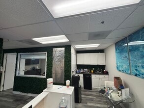 1350 Dell Ave, Campbell, CA à louer Photo intérieure– Image 2 sur 9