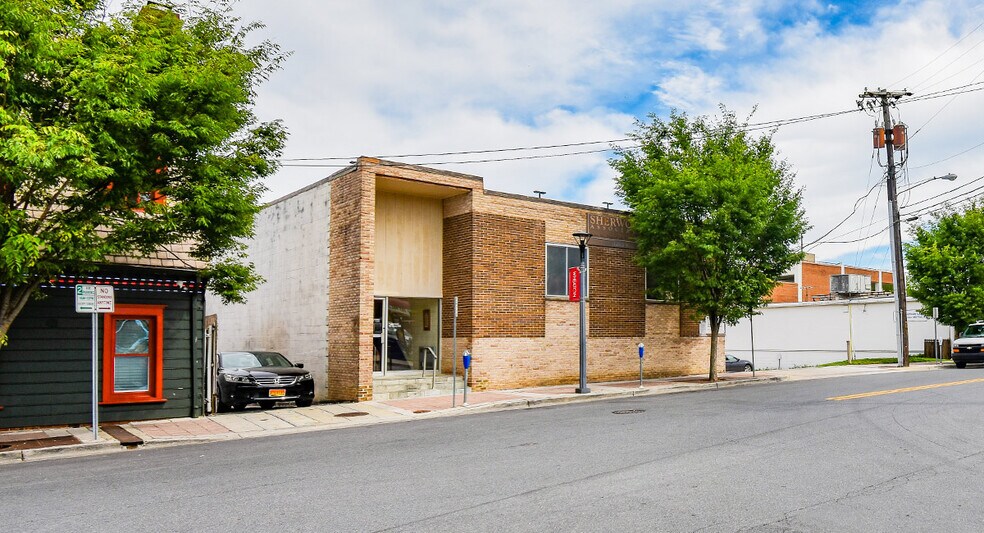 11249 Fern St, Silver Spring, MD à vendre - Photo de l’immeuble – Image 3 sur 15