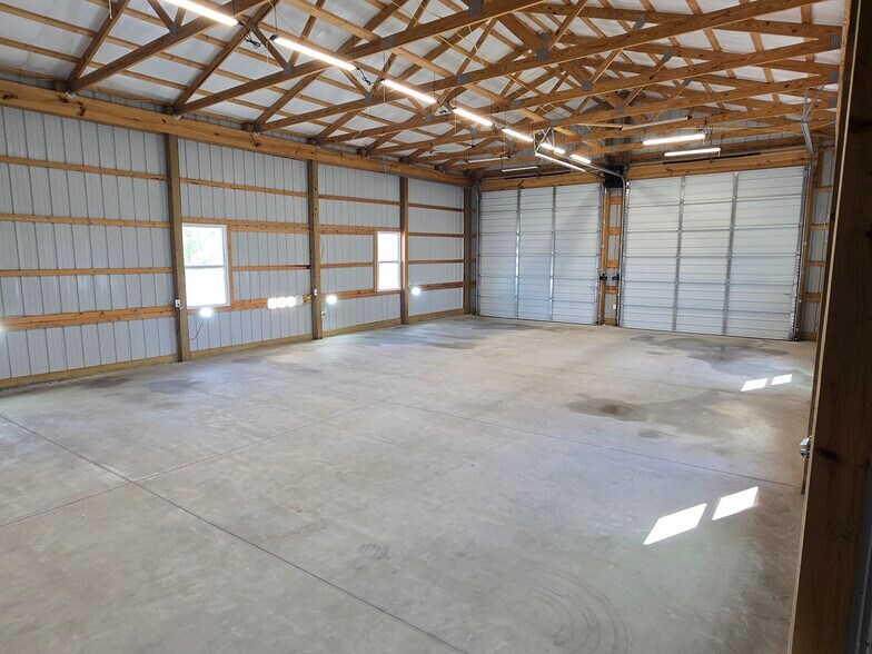 64 Paradise Rd, Strafford, MO à vendre - Photo de l’immeuble – Image 2 sur 14