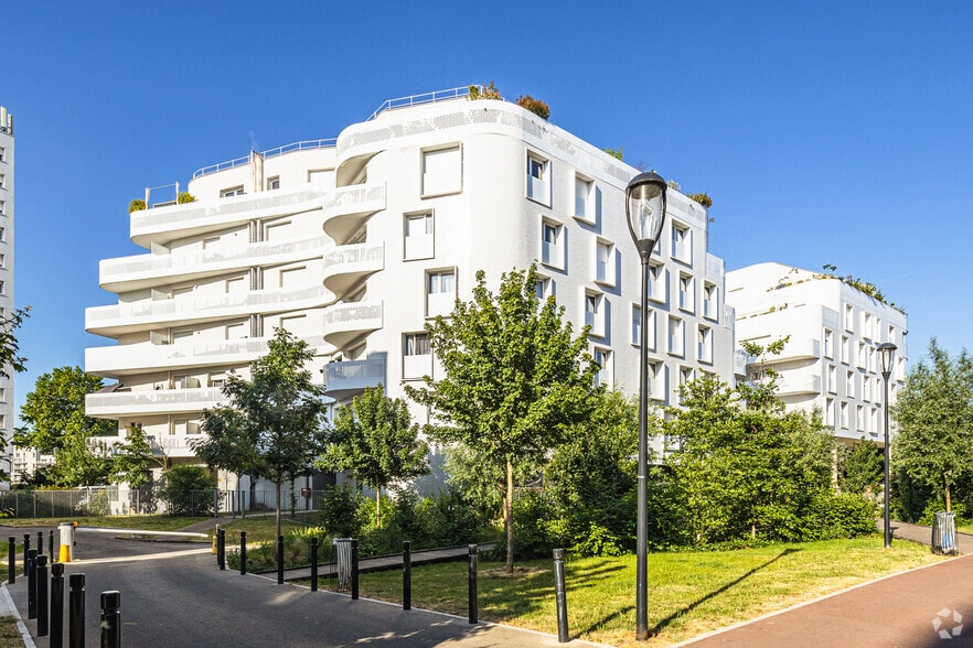 37 Quai Blanqui, Alfortville à louer - Photo de l’immeuble – Image 2 sur 2