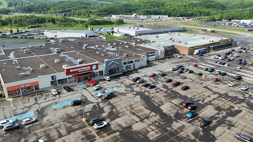 312 Val D'Amour Rd, Atholville, NB à louer - Photo de l’immeuble – Image 2 sur 4