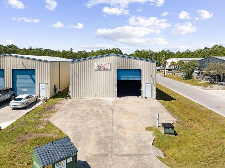 605 N County Highway 393, Santa Rosa Beach, FL à louer - Photo de l’immeuble – Image 2 sur 16
